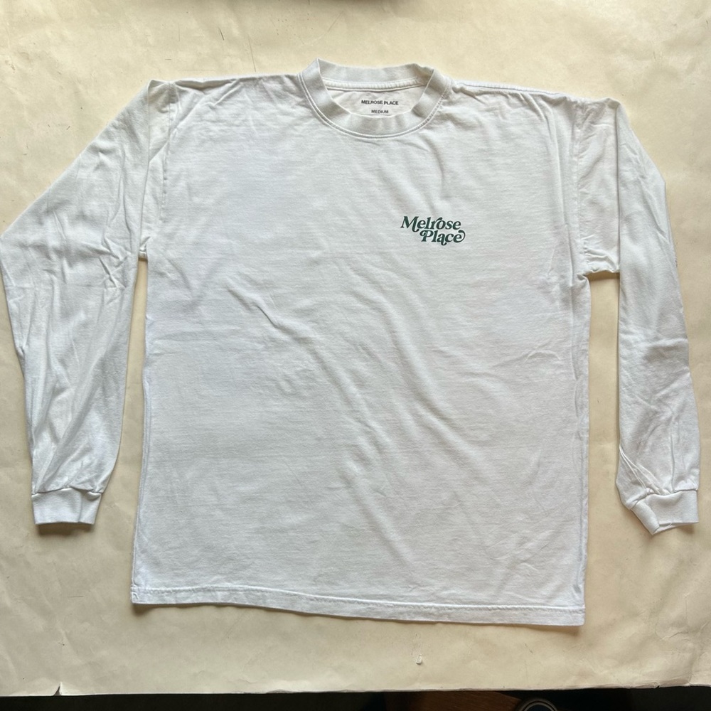 Melrose place long sleeve cotton tshirt, used excellent condition, new republic
